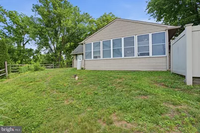 2 Quay Road, Levittown, PA 19057 - Photo 27