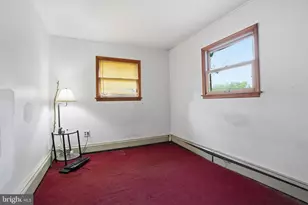 2 Quay Rd, Levittown, PA 19057 - Photo 13