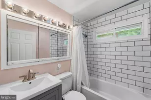 44 Quickset Rd, Levittown, PA 19057 - Photo 23