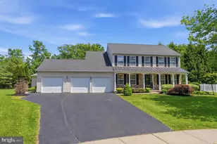 4254 Mia Ln, Doylestown, PA 18902 - Photo 3