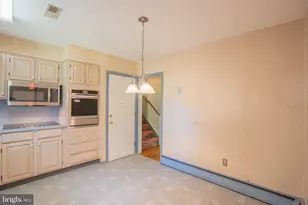 14 Lower Hilltop Rd, Yardley, PA 19067 - Photo 11