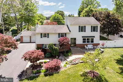 51 Martin Drive, Holland, PA 18966 - Photo 1