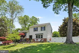 51 Martin Dr, Holland, PA 18966 - Photo 3