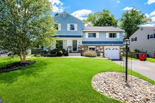 1267 Dahlia Rd, Warminster, PA 18974 - Photo 3