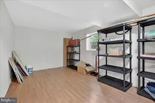 1404 Hampton Ln, Warminster, PA 18974 - Photo 43