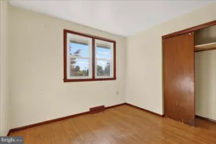 1404 Hampton Ln, Warminster, PA 18974 - Photo 27