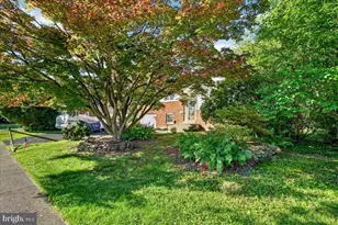 1404 Hampton Ln, Warminster, PA 18974 - Photo 1
