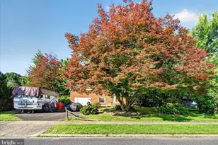 1404 Hampton Ln, Warminster, PA 18974 - Photo 49