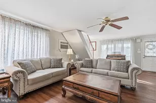 12 Idolstone Rd, Levittown, PA 19057 - Photo 7