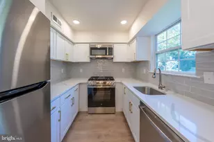 3900 Captain Molly Cir, Doylestown, PA 18902 - Photo 5