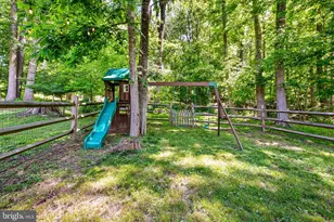 225 Playwicki St, Langhorne, PA 19047 - Photo 33