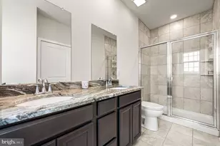142 Fleet Ct, Bensalem, PA 19020 - Photo 23