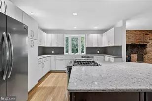 73 Shady Grove Cir, Doylestown, PA 18901 - Photo 17