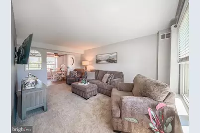 5710 Dunbar Court, Bensalem, PA 19020 - Photo 3