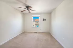 5710 Dunbar Ct, Bensalem, PA 19020 - Photo 17