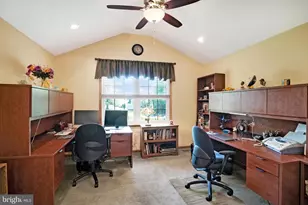 2125 Robin Dr, Warrington, PA 18976 - Photo 9