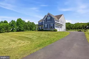 1 Bennett Ln, Newtown, PA 18940 - Photo 3
