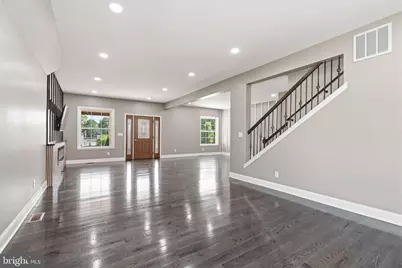1160 Haines Avenue, Feasterville-Trevose, PA 19053 - Photo 11