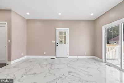 1160 Haines Avenue, Feasterville-Trevose, PA 19053 - Photo 17