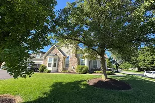 386 Shady Brook Dr, Langhorne, PA 19047 - Photo 3