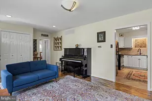 695 Locust Rd, Warminster, PA 18974 - Photo 7