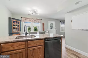 1374 Beechdrop Ct, Yardley, PA 19067 - Photo 9