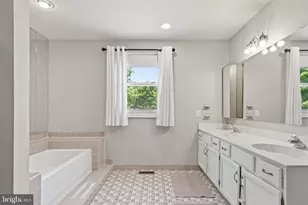 1374 Beechdrop Ct, Yardley, PA 19067 - Photo 15