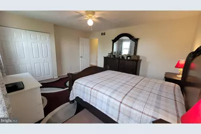 6433 Lenox Court, Bensalem, PA 19020 - Photo 25