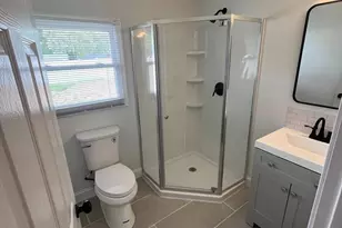 23 Mimosa Ln, Levittown, PA 19054 - Photo 5