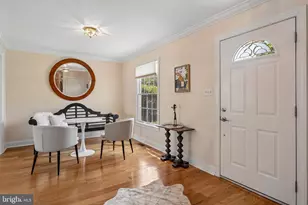 262 Logan St, Doylestown, PA 18901 - Photo 3