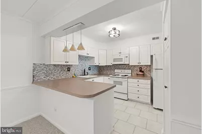 81 Oakridge Drive, Langhorne, PA 19047 - Photo 5