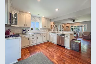415 W Richardson Avenue, Langhorne, PA 19047 - Photo 13