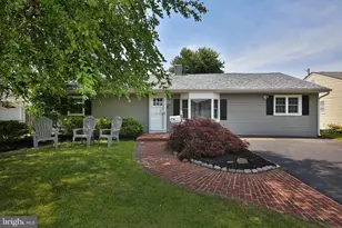 423 Chelsea Rd, Fairless Hills, PA 19030 - Photo 1