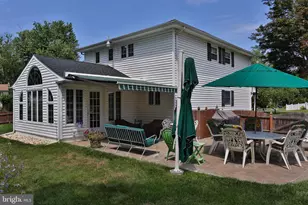 573 Hammond Dr, Yardley, PA 19067 - Photo 35