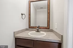 205 Tanager Ct, Warrington, PA 18976 - Photo 11