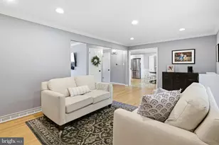 824 Queens Dr, Yardley, PA 19067 - Photo 19
