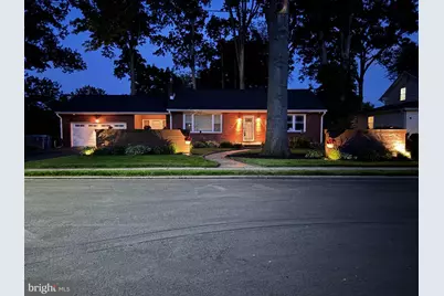 389 W Palmer Street, Morrisville, PA 19067 - Photo 41