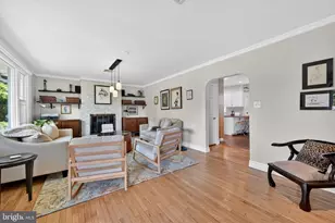 389 W Palmer St, Morrisville, PA 19067 - Photo 9