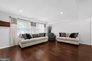 88 Cobalt Cross Rd, Levittown, PA 19057 - Photo 7