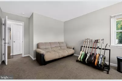 88 Cobalt Cross Road, Levittown, PA 19057 - Photo 21