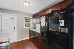 2083 Palmer Ave, Bristol, PA 19007 - Photo 13