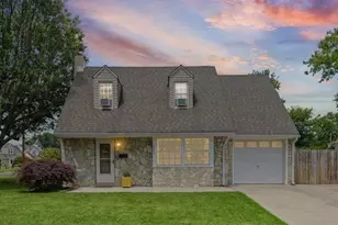 2083 Palmer Ave, Bristol, PA 19007 - Photo 1