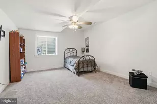 9 Walnut Wy, Langhorne, PA 19047 - Photo 33