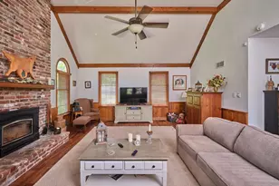 3155 Antler Dr, Doylestown, PA 18901 - Photo 3