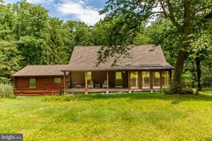 3591 Dogwood Ln, Riegelsville, PA 18077 - Photo 5