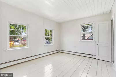 7015 Riverview Avenue, Bristol, PA 19007 - Photo 31