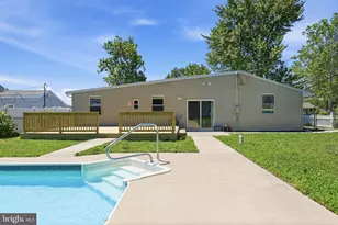 68 Butternut Rd, Levittown, PA 19057 - Photo 19