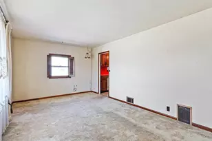 209 Austin Dr, Fairless Hills, PA 19030 - Photo 9