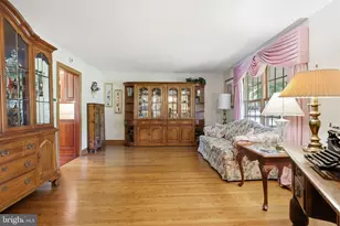 10 Pheasant Dr, Holland, PA 18966 - Photo 7