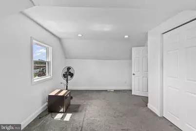 190 Northpark Drive, Levittown, PA 19054 - Photo 29